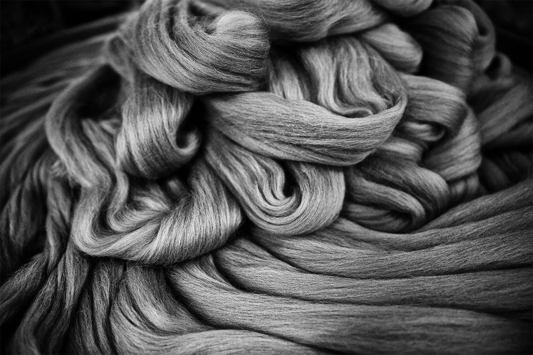 Dyeing wool: the art of colouring cloth for suits